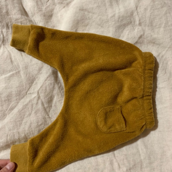 Quincy Mae Brown Sweatpants for Kids - Picture 2 of 3